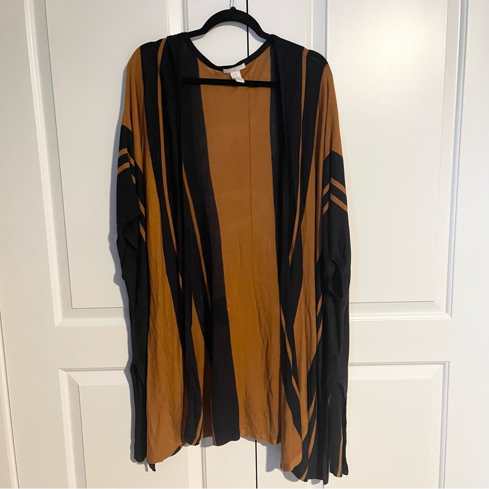 H&M Blue and Tan shawl size M/L